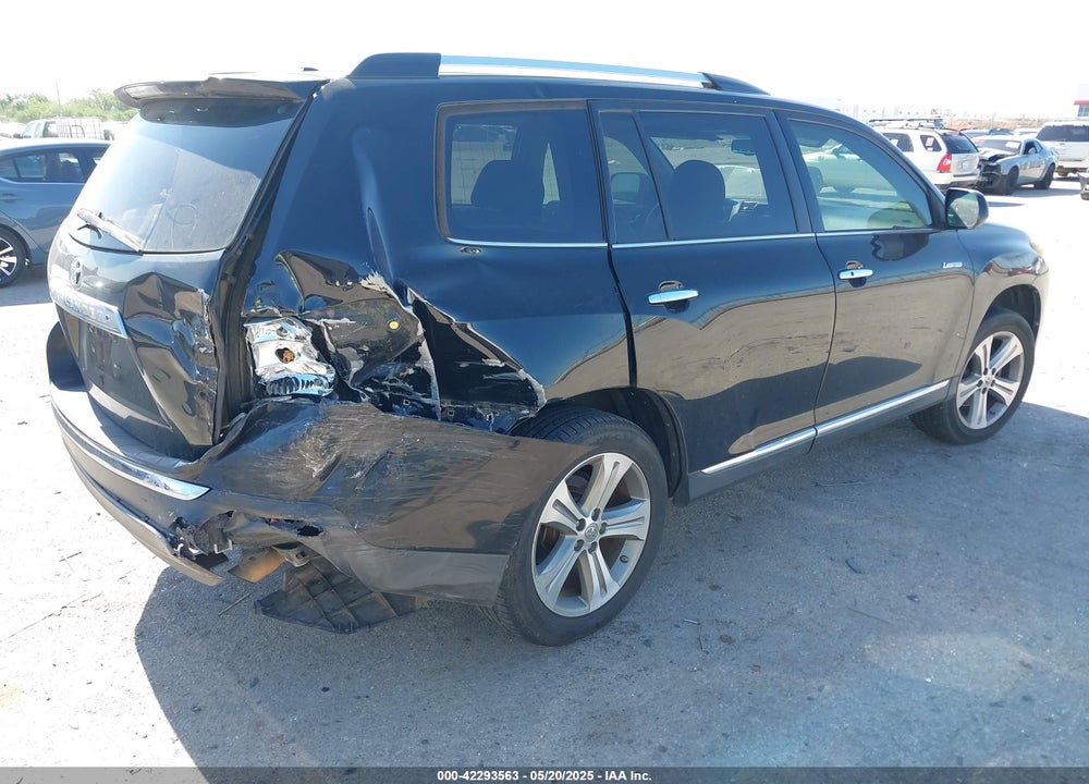 2011 TOYOTA HIGHLANDER VIN: 5TDYK3EH3BS032308