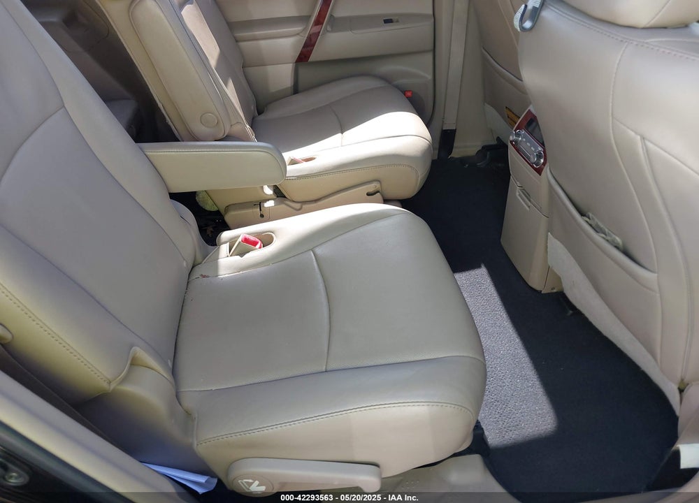 2011 TOYOTA HIGHLANDER VIN: 5TDYK3EH3BS032308