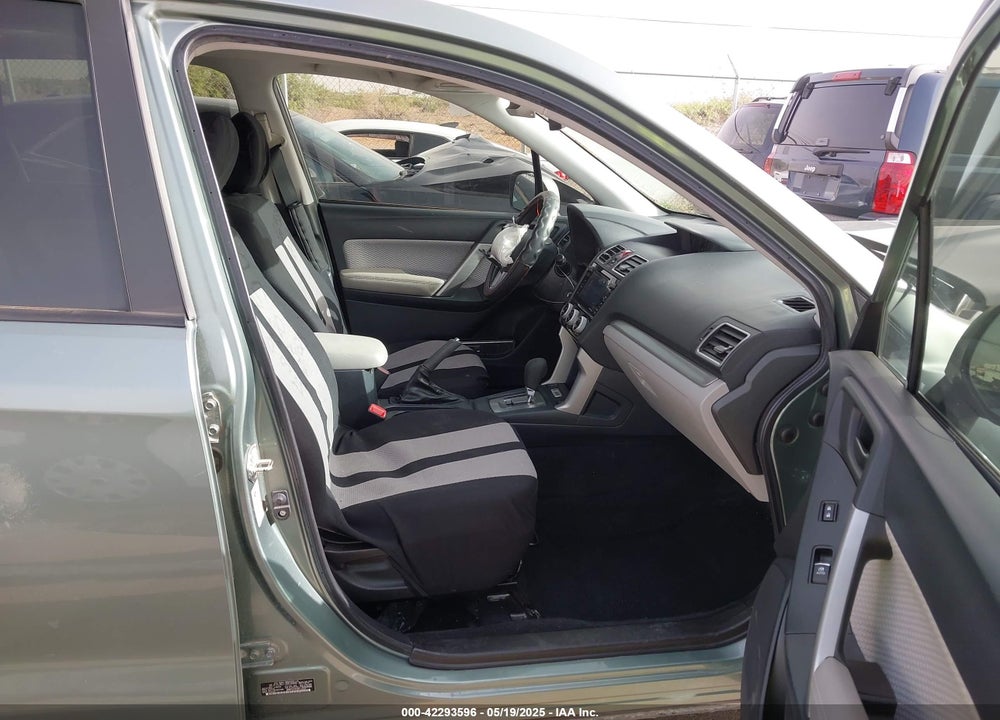 2017 SUBARU FORESTER 2.5I PREMIUM VIN: JF2SJAEC1HH536890
