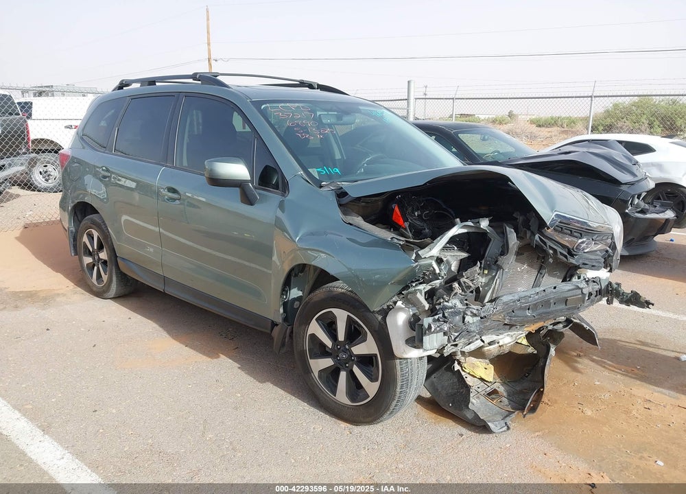 2017 SUBARU FORESTER 2.5I PREMIUM VIN: JF2SJAEC1HH536890