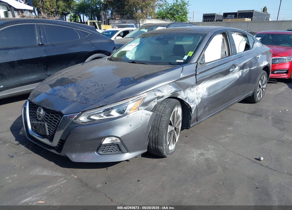2022 NISSAN ALTIMA SV FWD VIN: 1N4BL4DV3NN388418