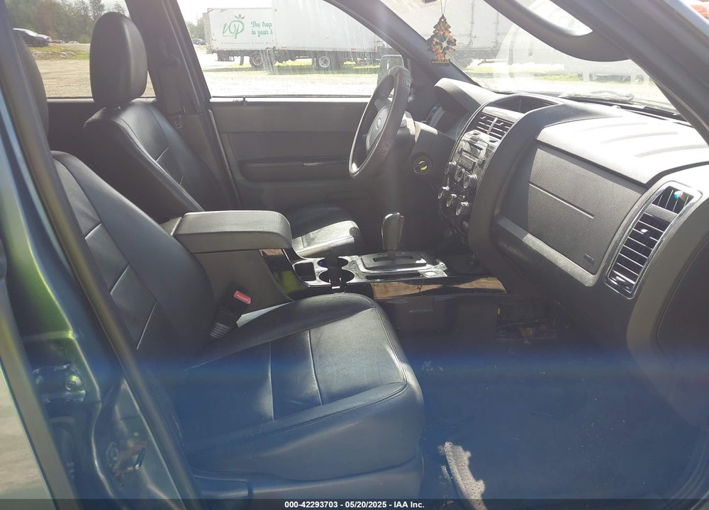 2010 FORD ESCAPE VIN: 1FMCU9EG7AKC47061