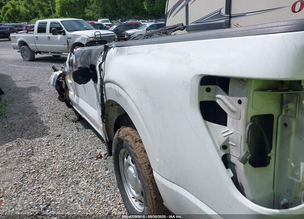 2023 FORD F-150 XL VIN: 1FTFX1E81PKE17975