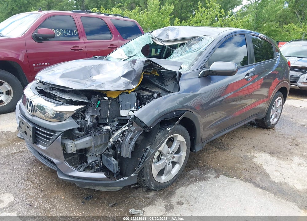 2019 HONDA HR-V VIN: 3CZRU6H34KM728685