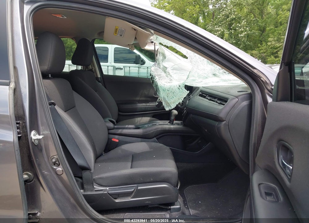 2019 HONDA HR-V VIN: 3CZRU6H34KM728685