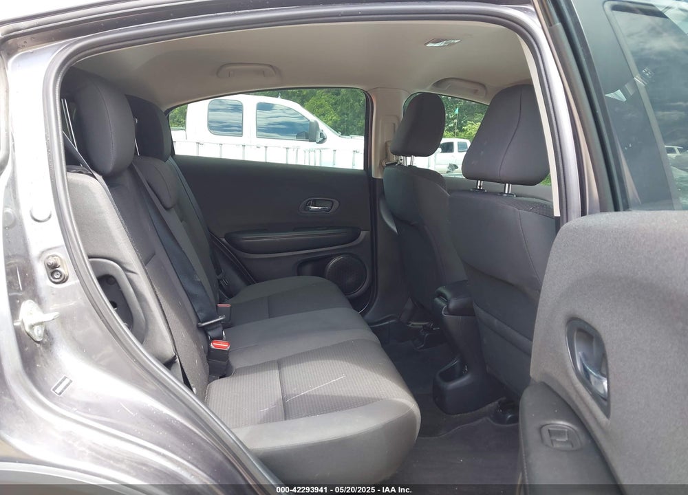 2019 HONDA HR-V VIN: 3CZRU6H34KM728685