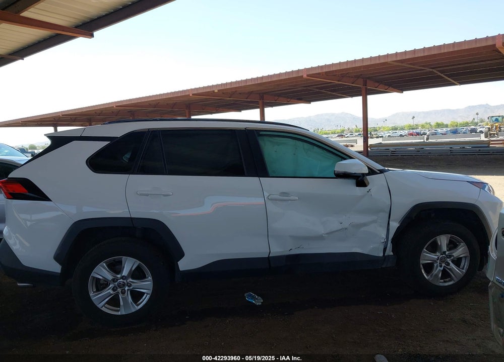 2021 TOYOTA RAV4 XLE VIN: 2T3W1RFV7MW158786