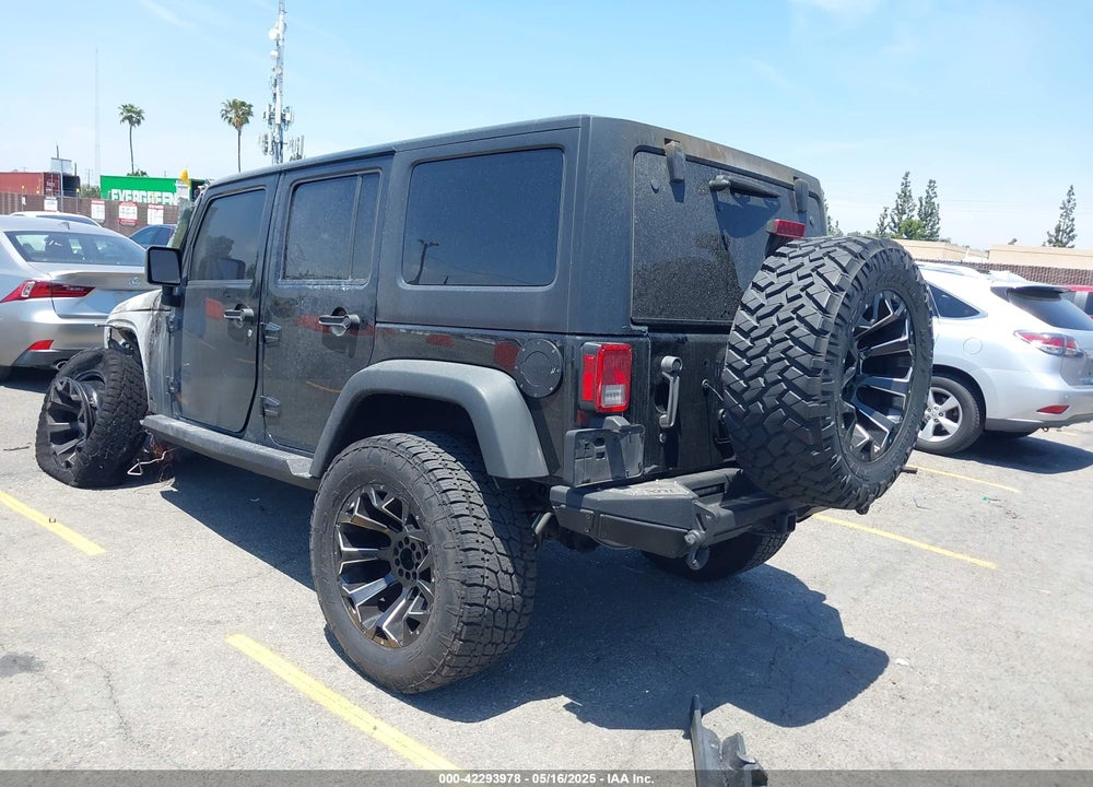 2015 JEEP WRANGLER UNLIMITED SPORT VIN: 1C4BJWDG5FL745527