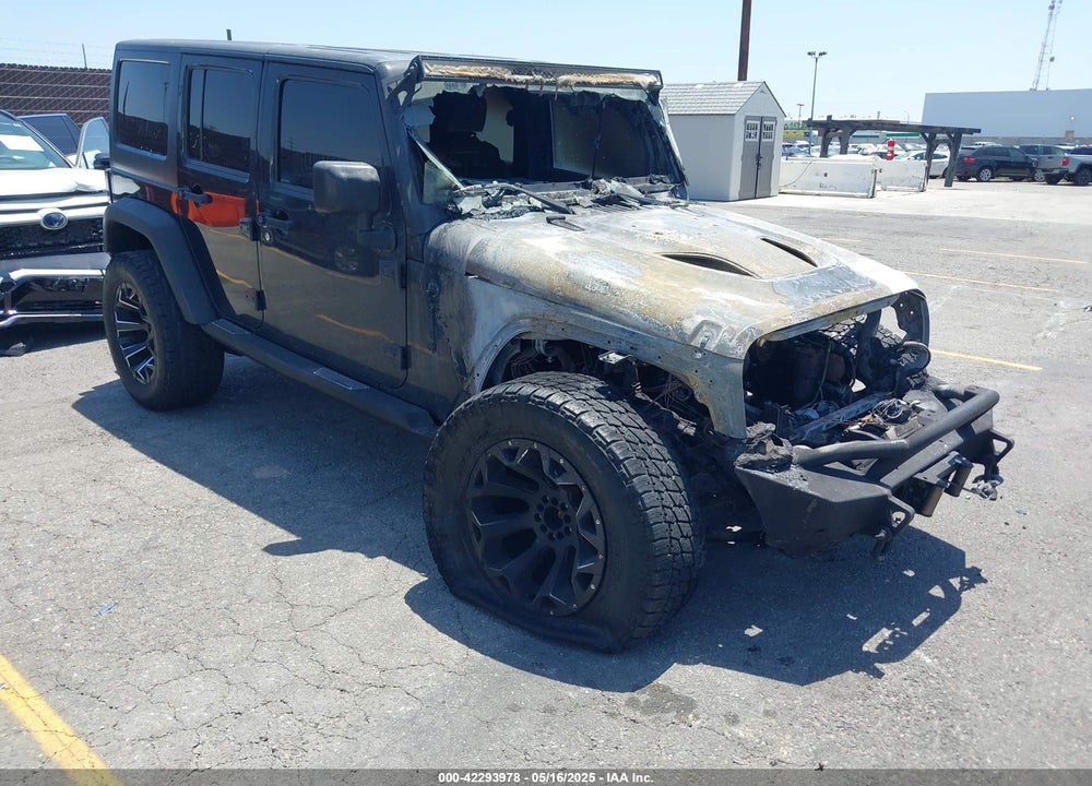 2015 JEEP WRANGLER UNLIMITED SPORT VIN: 1C4BJWDG5FL745527
