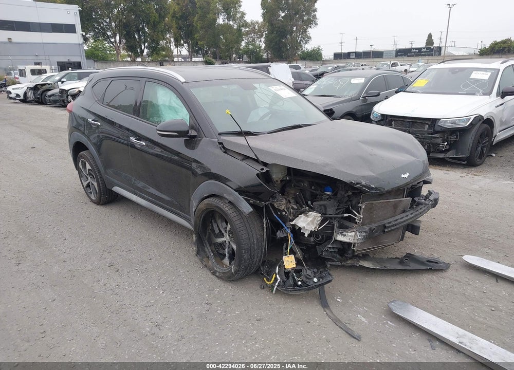 2017 HYUNDAI TUCSON LIMITED VIN: KM8J33A26HU373427