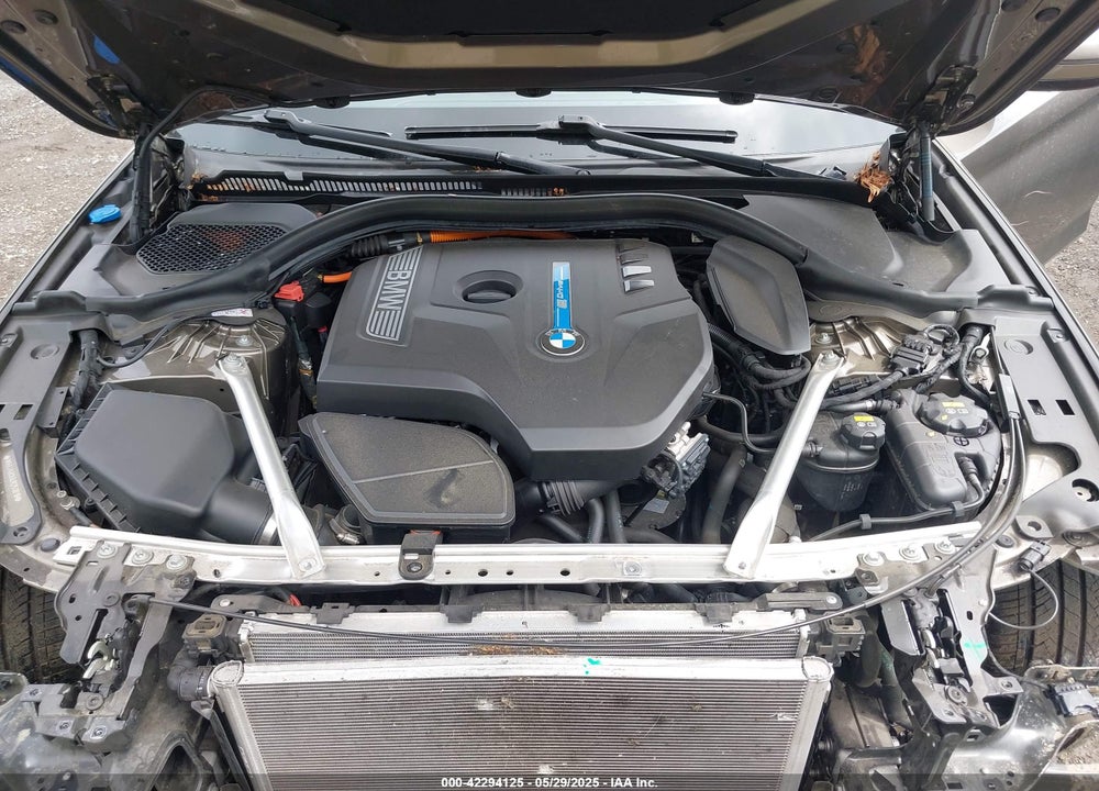 2018 BMW 530E VIN: WBAJA9C59JB250918