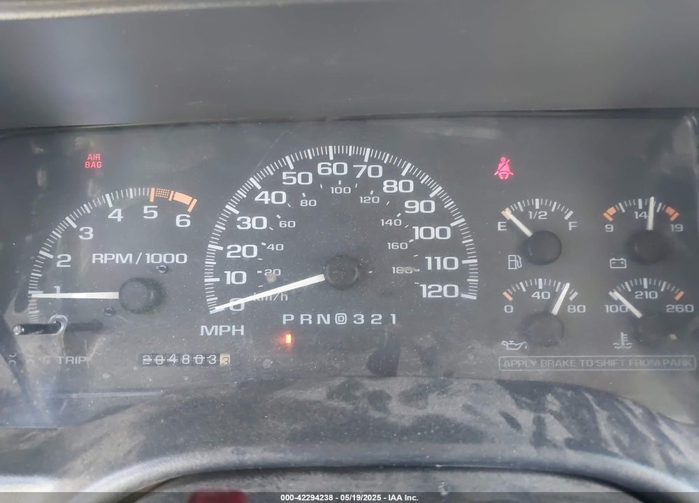 1999 GMC YUKON DENALI VIN: 1GKEK13R0XR907082