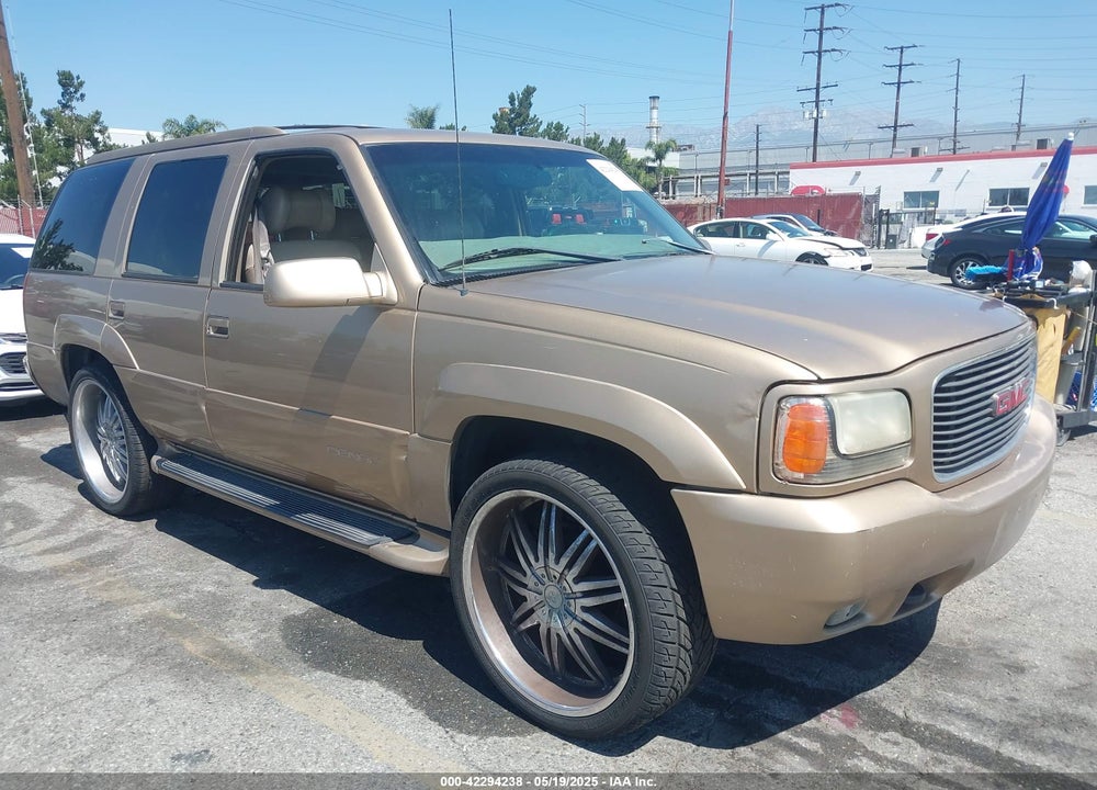 1999 GMC YUKON DENALI VIN: 1GKEK13R0XR907082