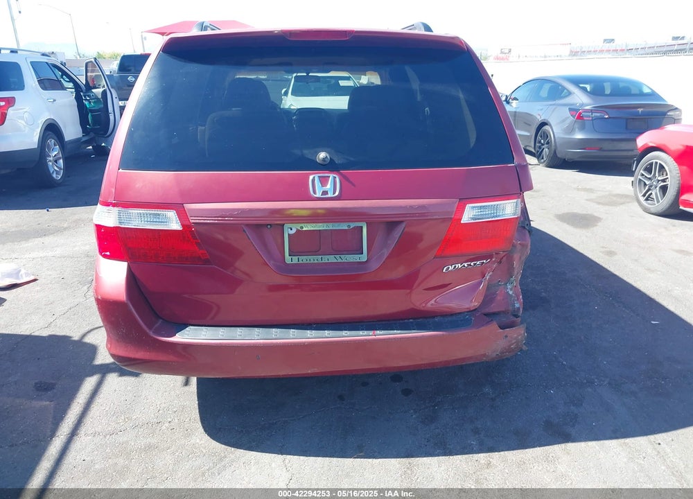 2005 HONDA ODYSSEY EX VIN: 5FNRL38445B401163