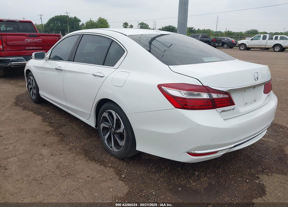 2017 HONDA ACCORD EX-L VIN: 1HGCR2F80HA091886