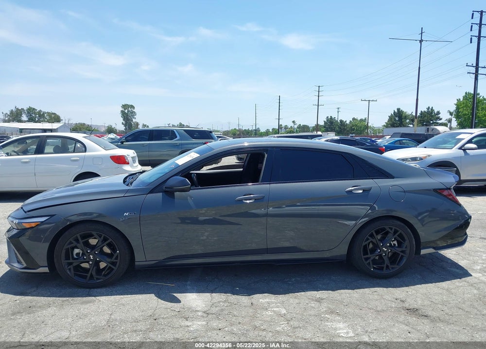 2024 HYUNDAI ELANTRA VIN: KMHLR4DF7RU813460