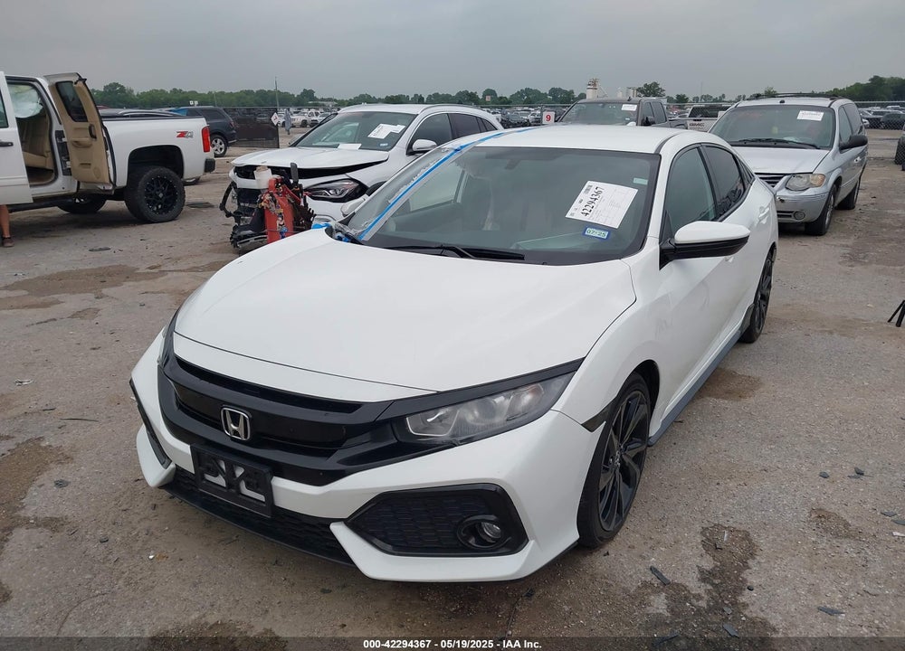 2018 HONDA CIVIC VIN: SHHFK7H43JU205091