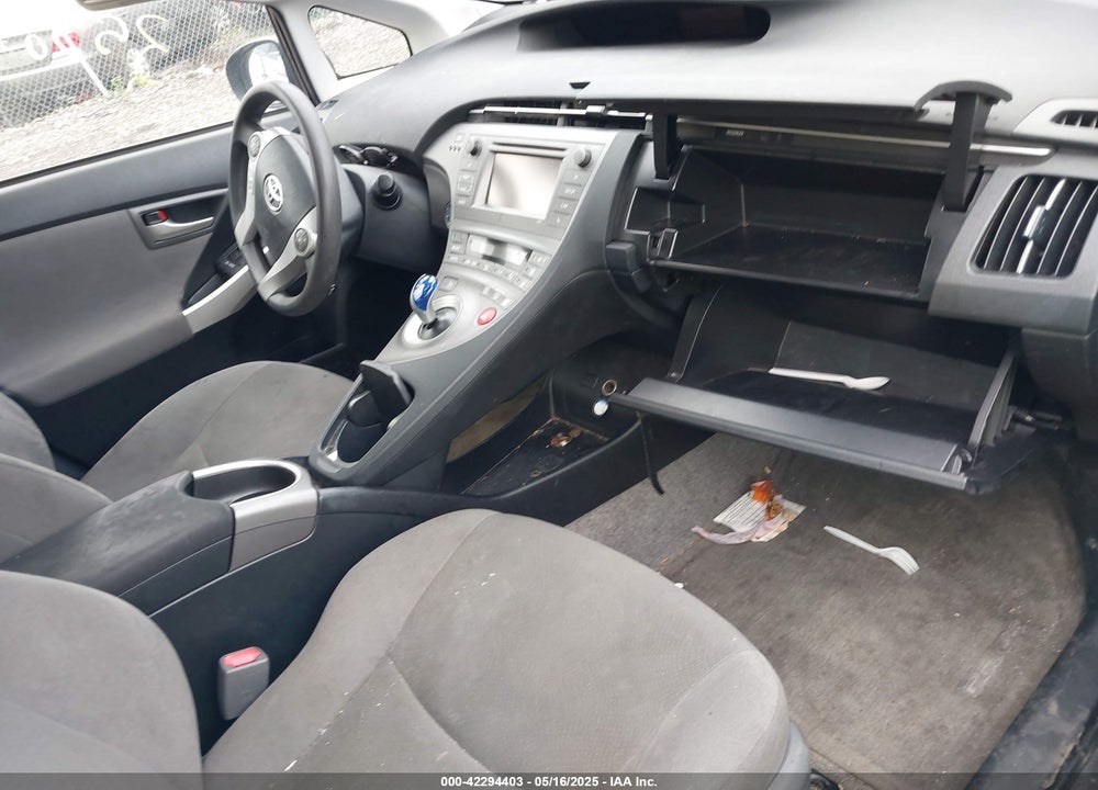 2015 TOYOTA PRIUS TWO VIN: JTDKN3DU4F0404016