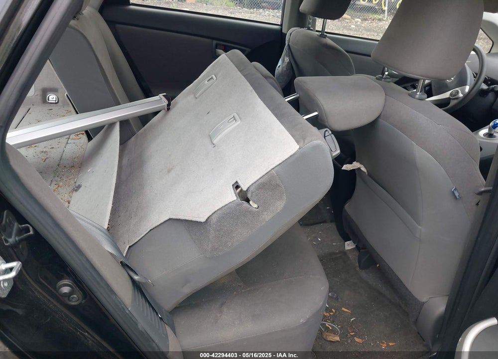 2015 TOYOTA PRIUS TWO VIN: JTDKN3DU4F0404016