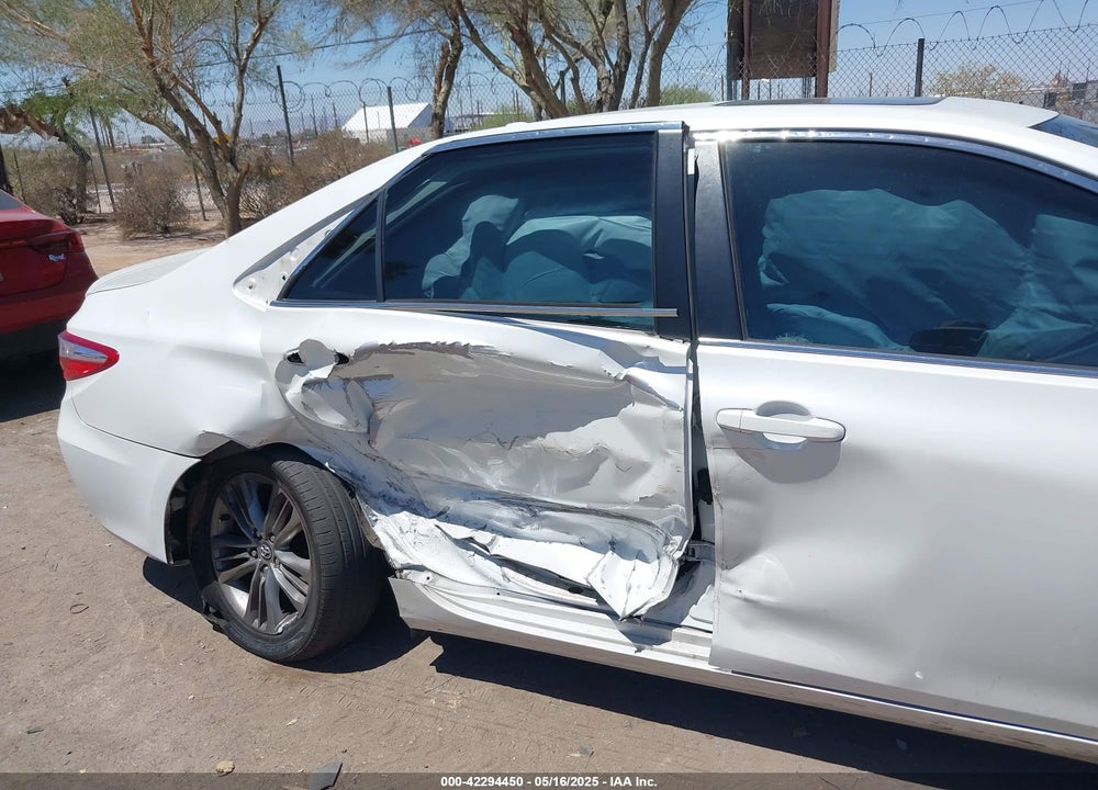 2016 TOYOTA CAMRY SE VIN: 4T1BF1FKXGU221531