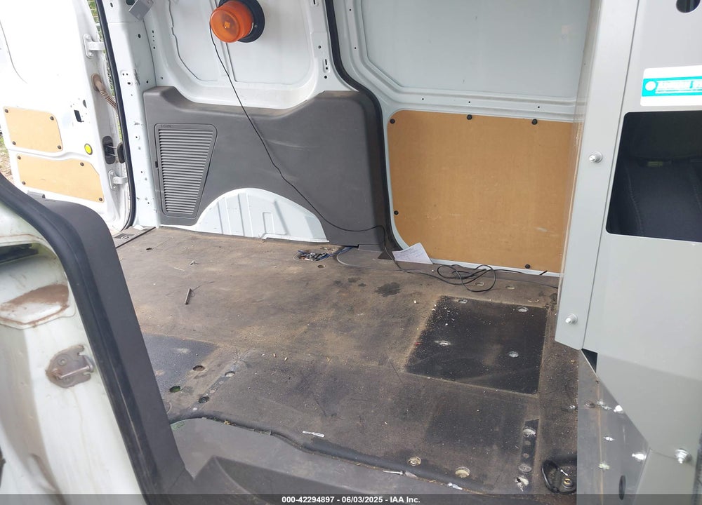 2020 FORD TRANSIT CONNECT XL CARGO VAN VIN: NM0LS7E28L1466197