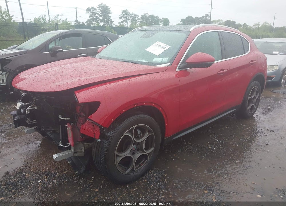 2018 ALFA ROMEO STELVIO VIN: ZASFAKAN6J7B69811