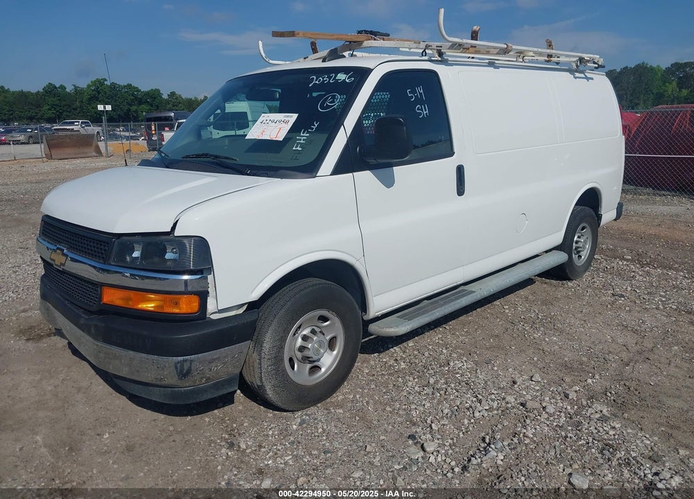 2022 CHEVROLET EXPRESS CARGO RWD 2500 REGULAR WHEELBASE WT VIN: 1GCWGAF75N1203256