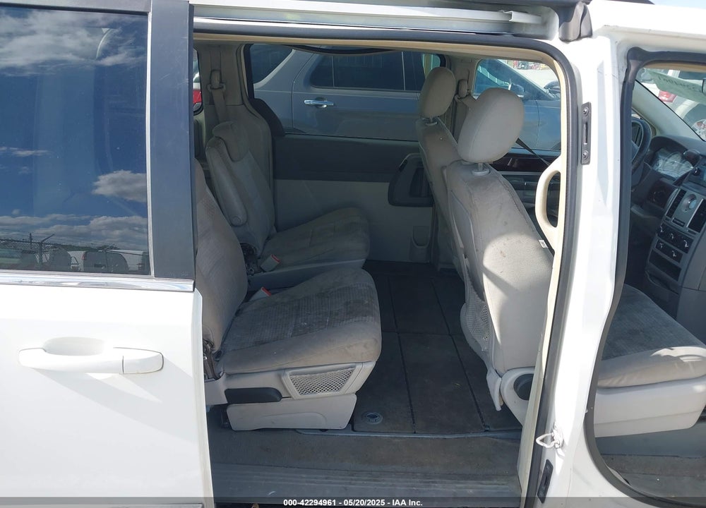 2009 CHRYSLER TOWN & COUNTRY TOURING VIN: 2A8HR54149R678738