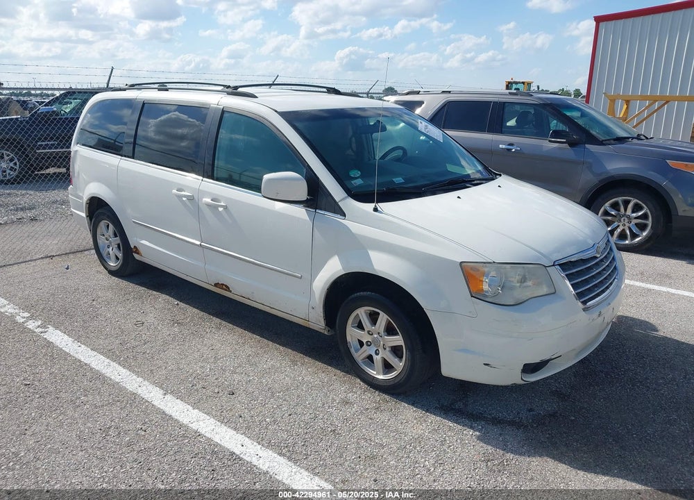 2009 CHRYSLER TOWN & COUNTRY TOURING VIN: 2A8HR54149R678738