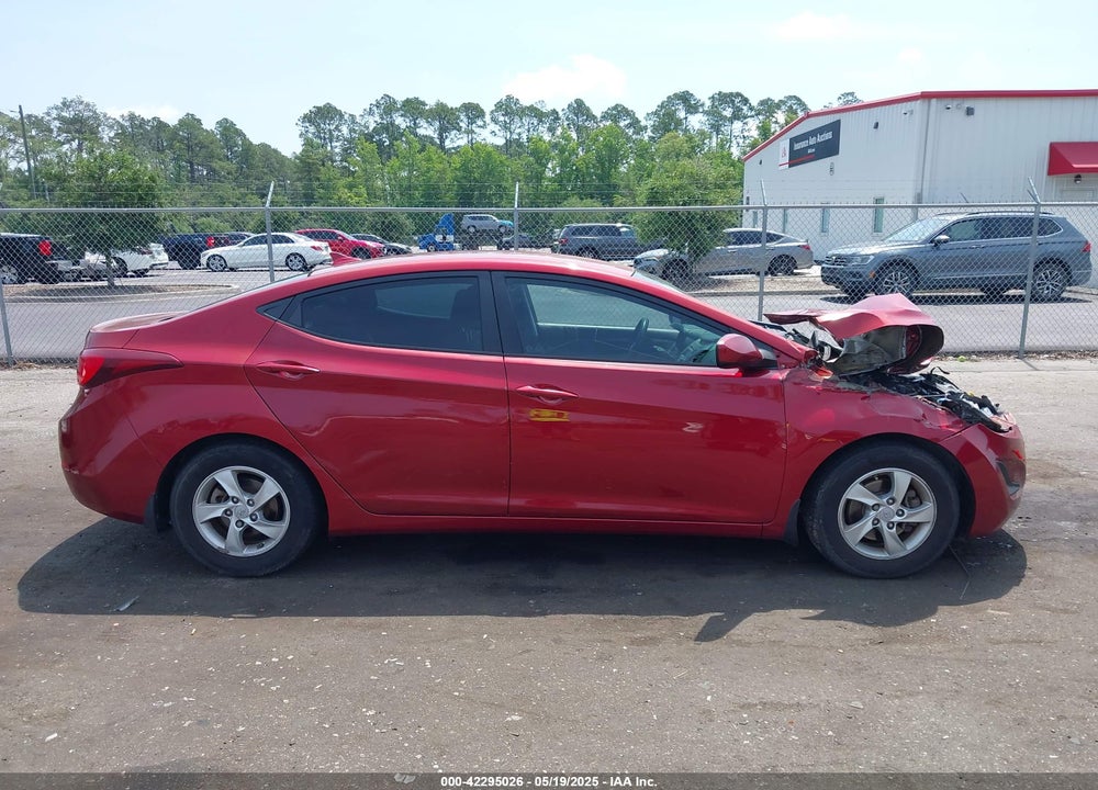 2014 HYUNDAI ELANTRA VIN: 5NPDH4AE3EH541016