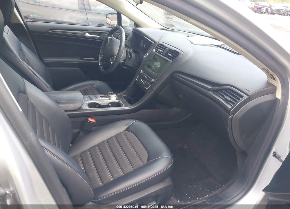 2018 FORD FUSION SE VIN: 3FA6P0HD7JR130779