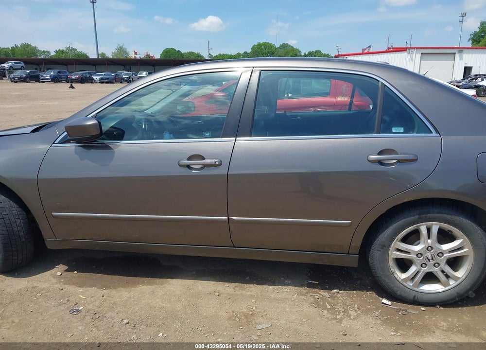2006 HONDA ACCORD VIN: 1HGCM568X6A178370