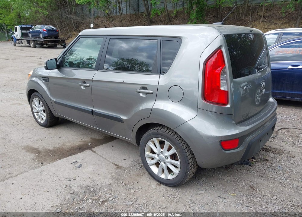 2013 KIA SOUL VIN: KNDJT2A64D7530222