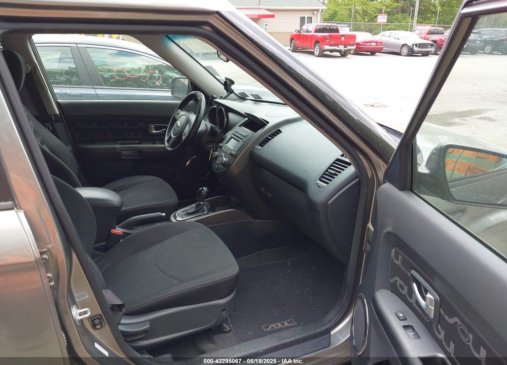 2013 KIA SOUL VIN: KNDJT2A64D7530222