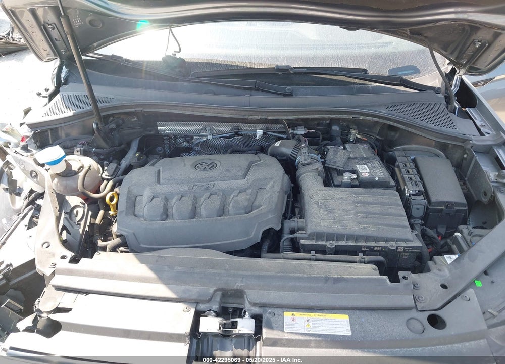 2022 VOLKSWAGEN TIGUAN VIN: 3VVCB7AX5NM104260
