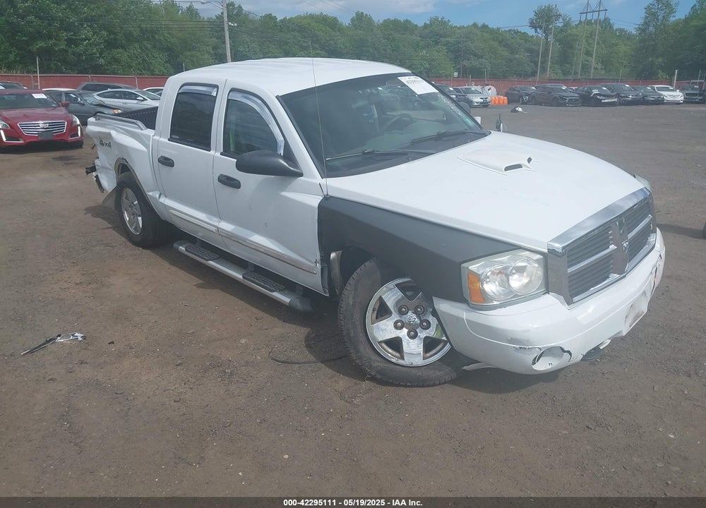 2005 DODGE DAKOTA SLT VIN: 1D7HW48N45S153653
