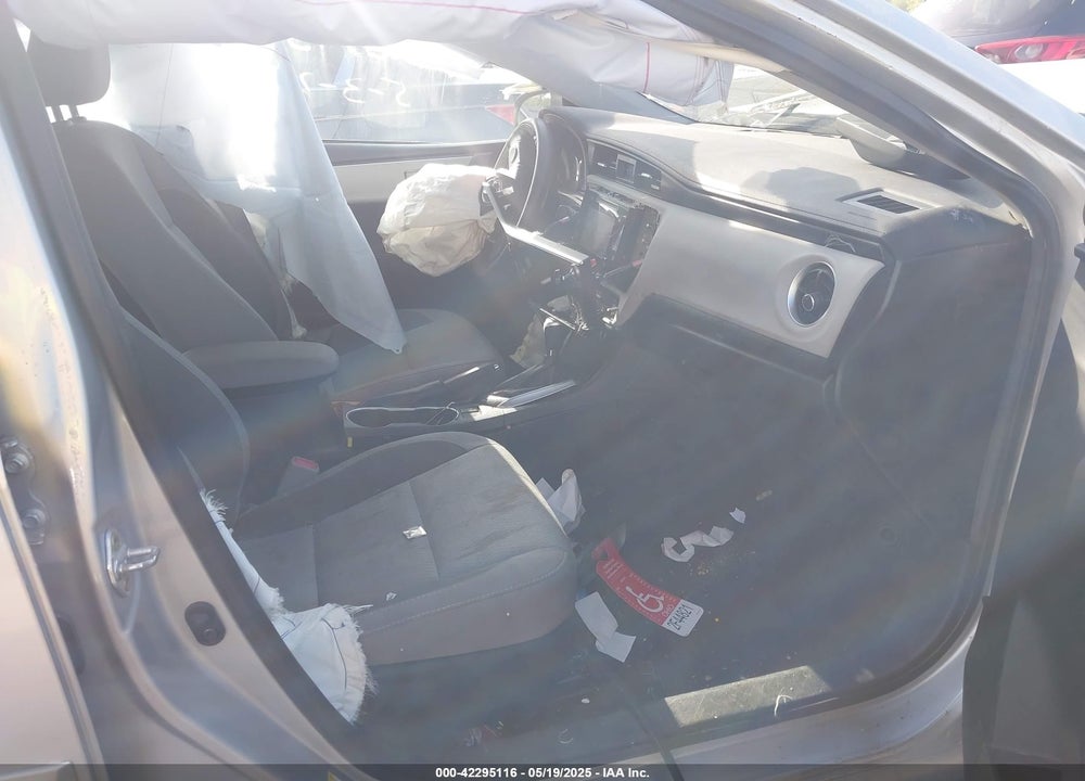 2017 TOYOTA COROLLA VIN: 2T1BURHE7HC752801
