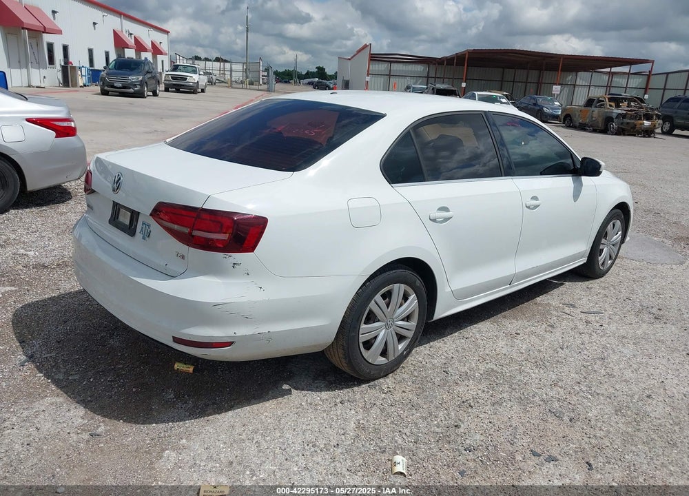 2017 VOLKSWAGEN JETTA VIN: 3VW2B7AJ4HM230472