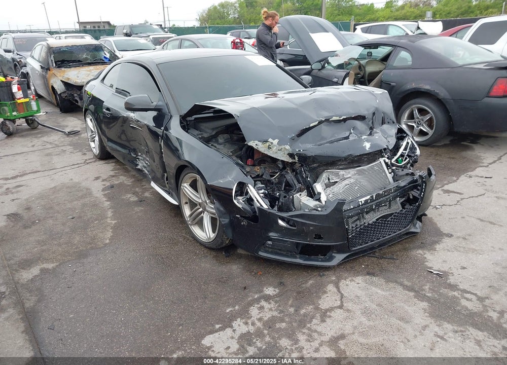 2013 AUDI S5 3.0T PREMIUM PLUS VIN: WAUCGAFR2DA074960