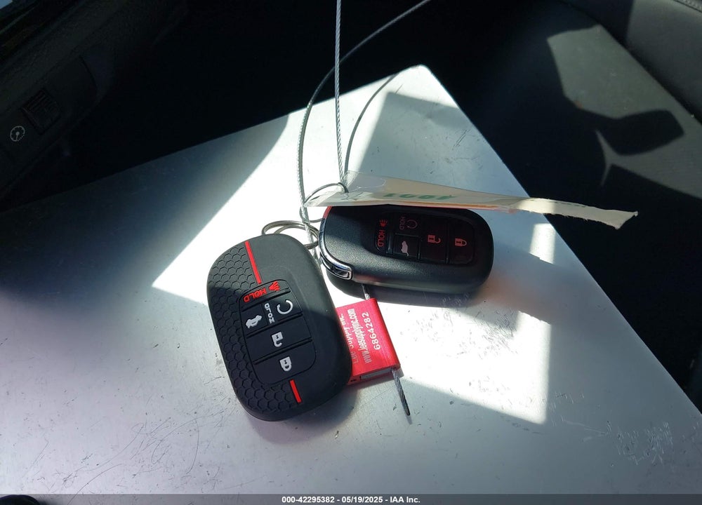 2024 HONDA CIVIC VIN: 19XFL1H70RE017720