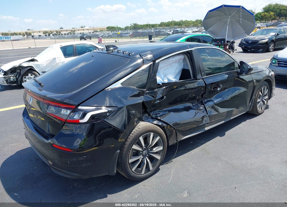 2024 HONDA CIVIC VIN: 19XFL1H70RE017720