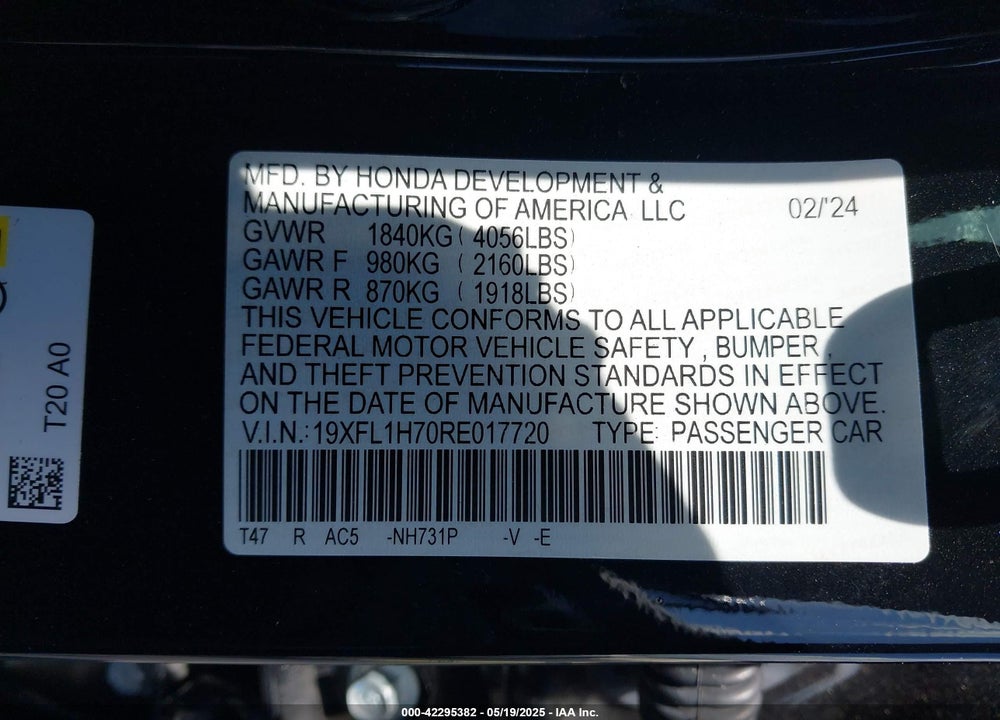 2024 HONDA CIVIC VIN: 19XFL1H70RE017720