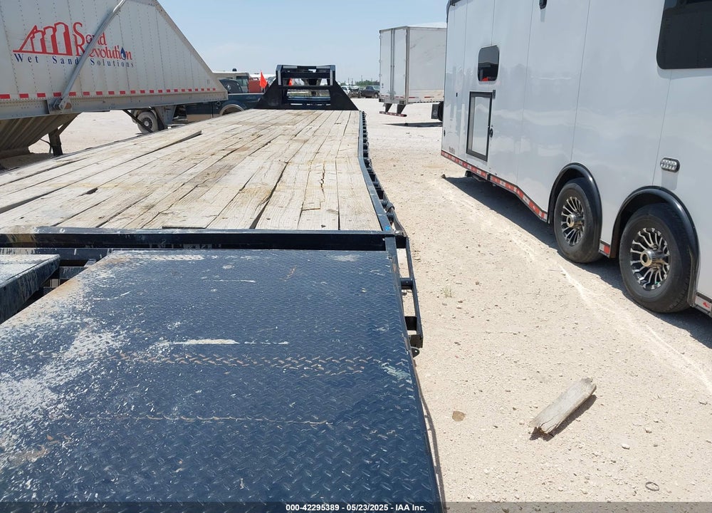 2022 LOAD TRAIL TRAILER VIN: 4ZEGH4020N1272724