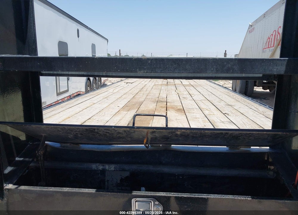2022 LOAD TRAIL TRAILER VIN: 4ZEGH4020N1272724
