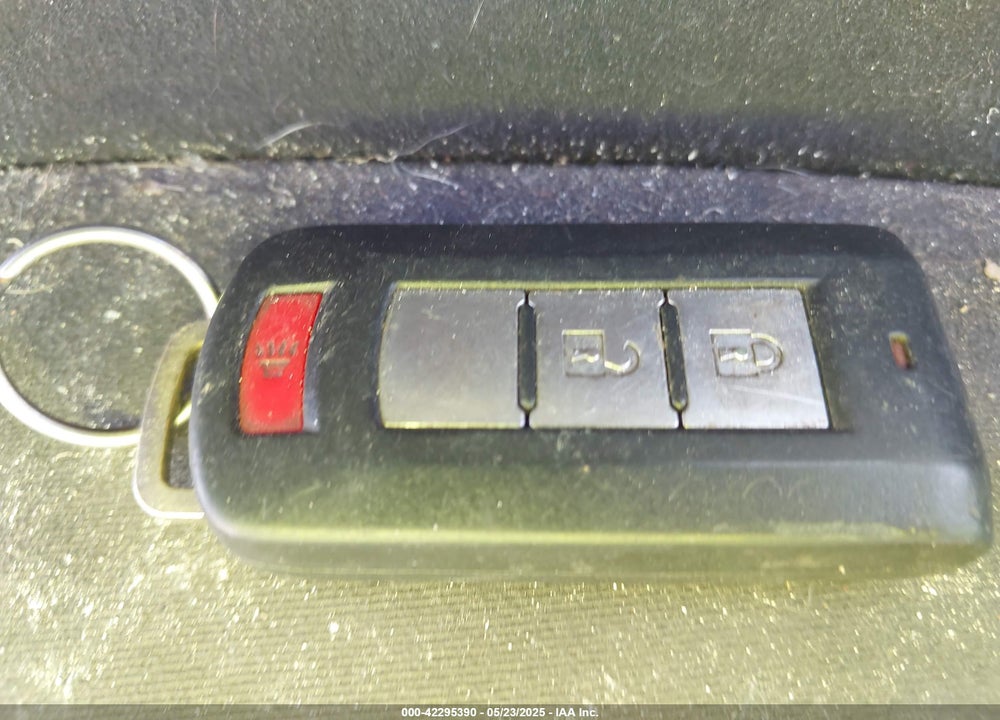 2008 MITSUBISHI OUTLANDER SE VIN: JA4LT31W58Z019704