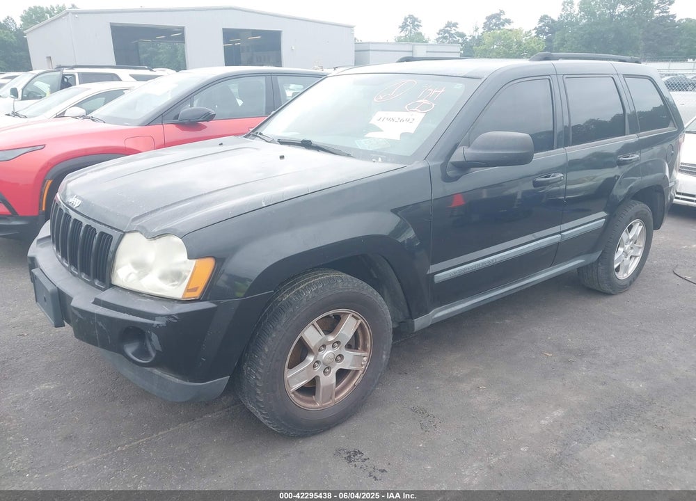 2007 JEEP GRAND CHEROKEE LAREDO VIN: 1J8GS48K57C516037
