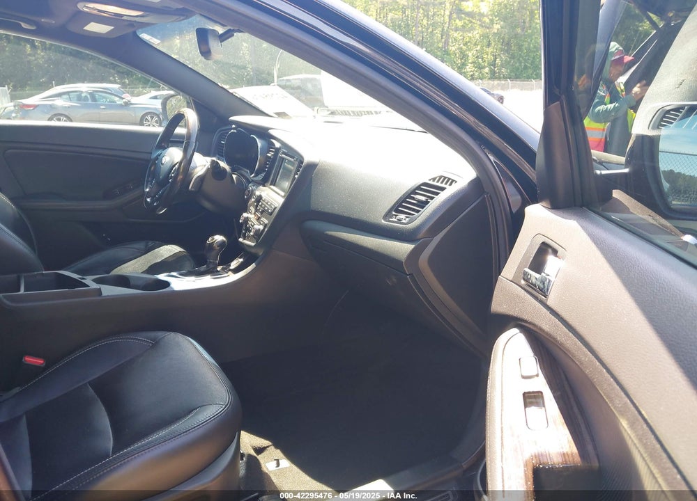 2013 KIA OPTIMA VIN: 5XXGR4A66DG094565