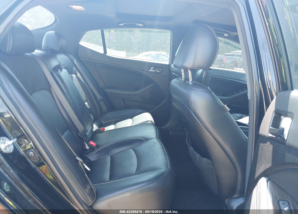2013 KIA OPTIMA VIN: 5XXGR4A66DG094565