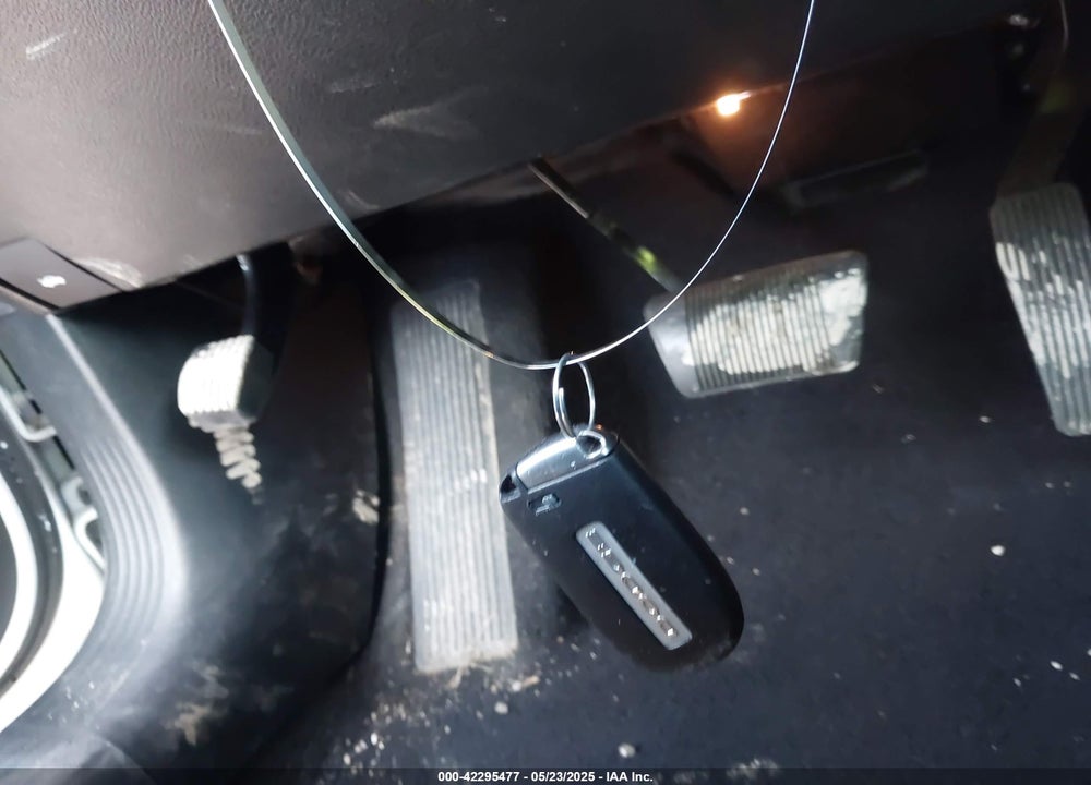 2022 DODGE CHALLENGER SXT AWD VIN: 2C3CDZGGXNH238891