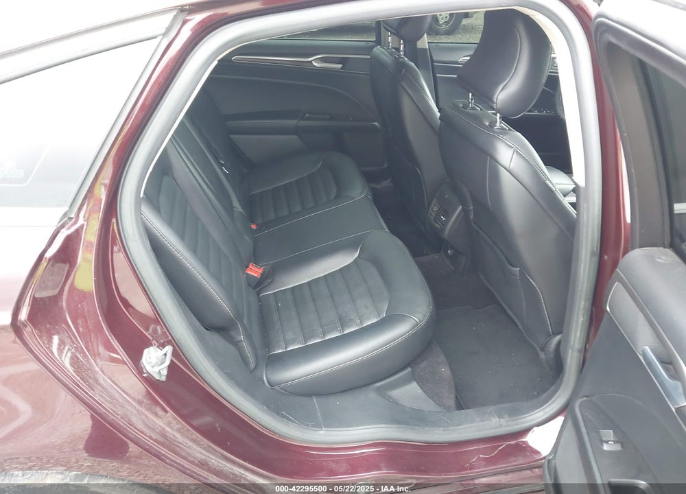 2017 FORD FUSION SE VIN: 3FA6P0HD7HR269014